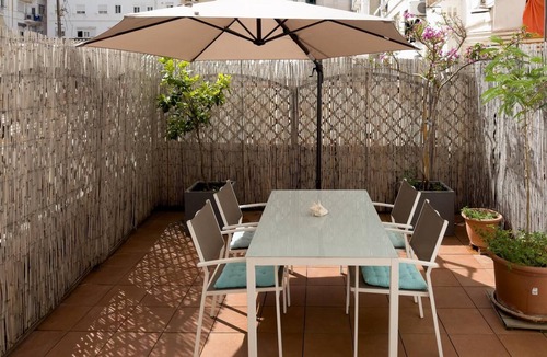 Eixample Apartment | Enjoy 2 Bedrooms apartment at Ruzafa with very sunny terrace