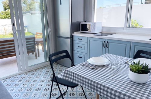 El Palmar Apartment | Apartment with terrace 50 meters from the beach