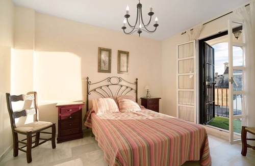 Sanlucar de Barrameda House | Espiritu Santo Velero: House with Private Pool and Garden by the Beach