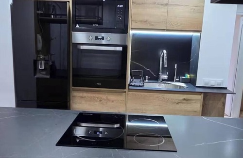 Sabadell Apartment | Excellent Location with Air Conditioning and Parking 100 meters from the apartment