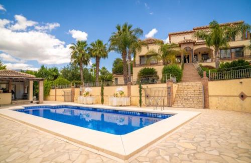 Vinuela Villa | Exclusive Lakeside Villa with Private Pool & Total Privacy
