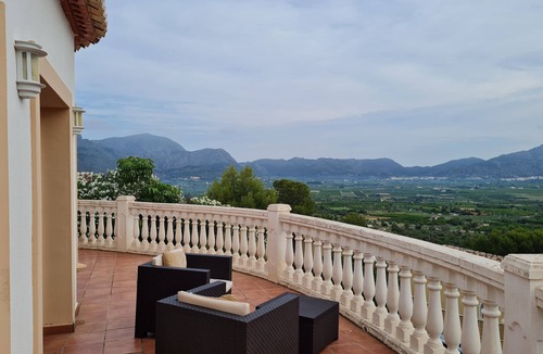 Orba Villa | Executive Villa Fully Air Conditioned with Private Pool, Mountain and Sea Views