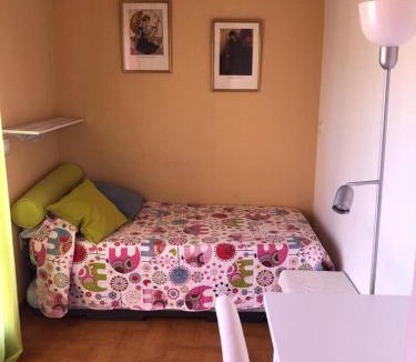 Sevilla Este House | Familia Anfitriona acoge terraza