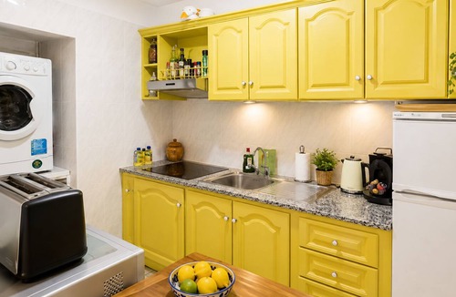 Sauzal Apartment | Family Apartment for up to 4 Guests with Indoor Pool