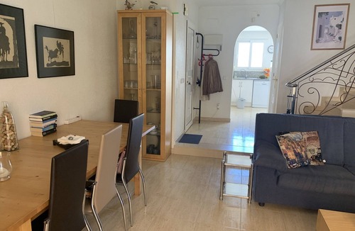 La Florida House | Family apartment in a closed urbanization with swimming pool.