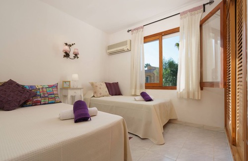 Alcanada Ski Chalet | Family Holiday villa with private pool in front the sea in Alcudia, Aucanada