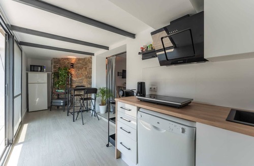 Castelldefels House | Fantastic house with a pool on the beach in Castelldefels. l