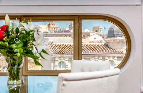 Malaga Historic Centre Apartment | Felix Saenz - Holiday Penthouse Malaga City