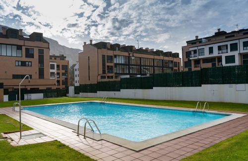 Posada de Llanes Apartment | Figar, Apartamento con Piscina a 3 km de Playa, Llanes a 10 km