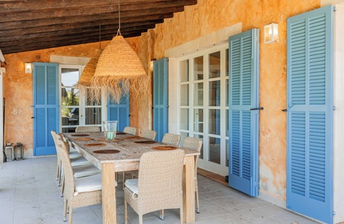 Alqueria Blanca Villa | Finca Los Almendros near Santanyi with private pool, wifi and air conditioning