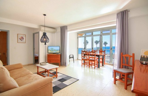 Pueblo Mascarat Apartment | Front line beach flat - Gran Sol