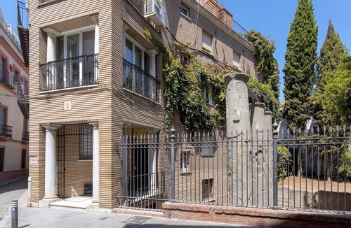 San Bartolome Apartment | Genteel Home Aire I - Three Bedroom Apartment, Sleeps 6