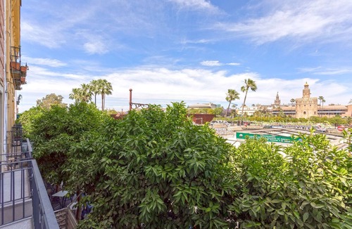 Triana Apartment | Genteel Home Betis XIV Vistas Torre del Oro