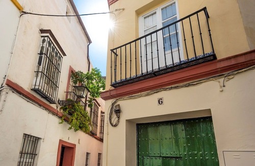 Alfalfa Apartment | Genteel Home Casa Argote