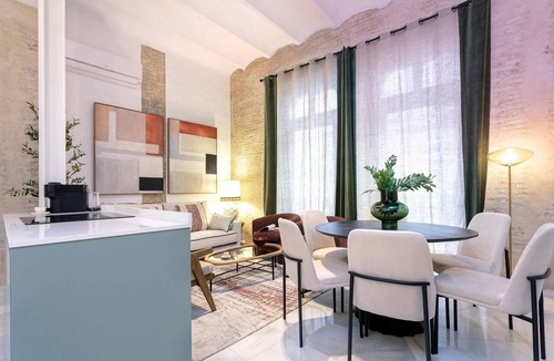 Alameda Apartment | Genteel Home Gran Poder II