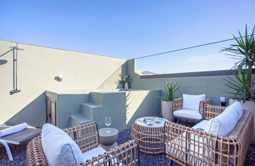 Alameda Apartment | Genteel Home Gran Poder III