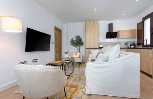 Centro - Sagrario Apartment | Genteel Home Horno Marina 10
