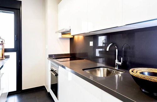 Santa Cruz Apartment | Genteel Home Mateos Gago II