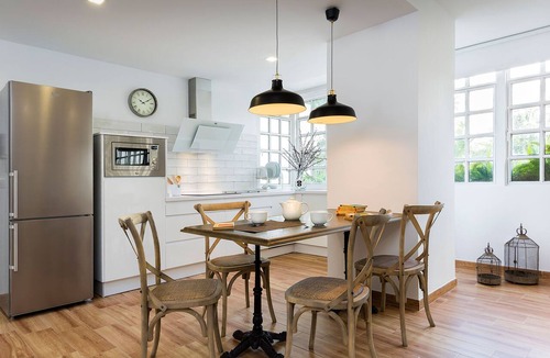 Santa Catalina Apartment | Genteel Home San Leandro