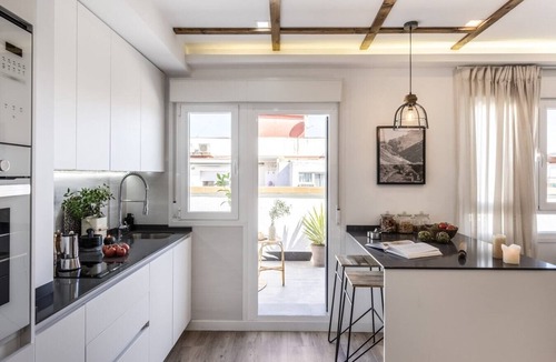 Cuatro Caminos Apartment | Gerri - 2 bedrooms and terrace in Ríos Rosas