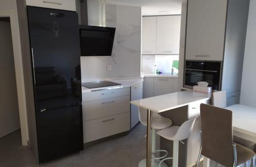 Velilla-Taramay Apartment | Gondolas Piso El Paraiso 2
