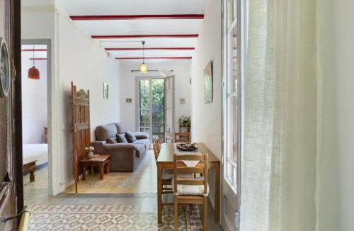 el Camp d'en Grassot i Gracia Nova Apartment | Great apartment in Sagrada Familia with Balcony