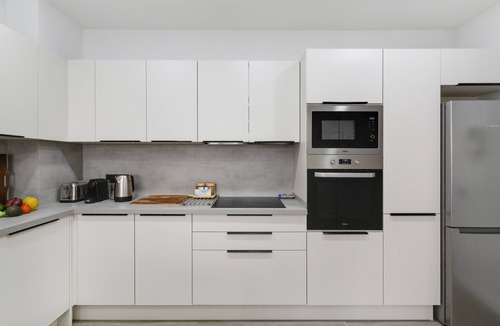 Las Palmas de Gran Canaria Apartment | Holiday Apartment 'Escape and Elevate Las Palmas' with Wi-Fi and Air Conditioning