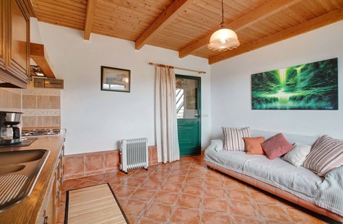 Granadilla de Abona Apartment | Holiday Apartment 'Casa Inti' with Sea View, Terrace & Shared Garden