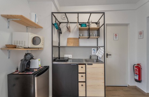 Tacoronte Apartment | Holiday Apartment 'Casita El Peñoncito' with Views of Teide, Private Terrace and Wi-Fi