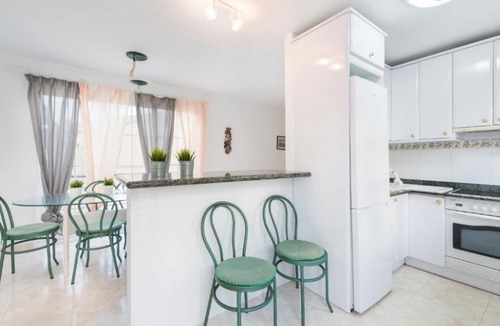 Alcudia House | Holiday Home 'Cas Ferrer' with Private Terrace and Wi-Fi