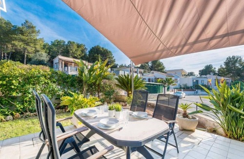 Alcudia House | Holiday Home 'Cas Ferrer' with Private Terrace and Wi-Fi