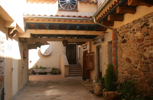 Villar de Ciervo House | Holiday Home 'Casa Rural La Vertedera 3' with Private Terrace, Balcony and Air Conditioning