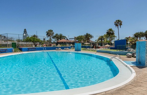 Maspalomas House | Holiday Home Ca Martina Sonora Golf with Pool, Garden and Wi-Fi