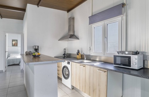 Ronda House | Holiday Home 'El Encanto De Ronda' with Mountain View, Private Pool and Wi-Fi