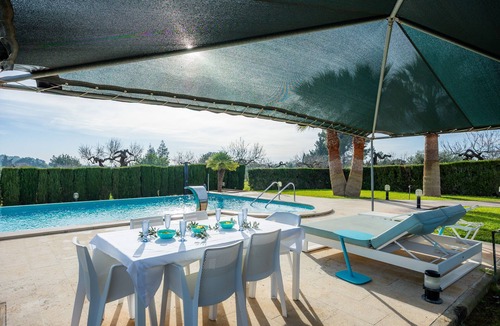 Selva House | Holiday Home 'El Olivar' with Mountain View, Wi-Fi and Air Conditioning