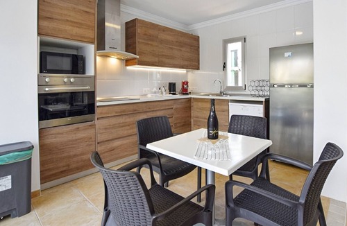 Alcudia House | Holiday Home 'La Calma - Solar 193' with Private Pool, Wi-Fi and Air Conditioning
