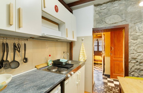 Telde House | Holiday Home 'San Francisco 1' with Mountain View, Private Terrace and Wi-Fi
