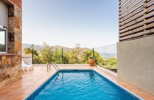Tossa de Mar House | Holiday Home 'Torre Mirador Azul' with Sea View, Private Pool and Wi-Fi