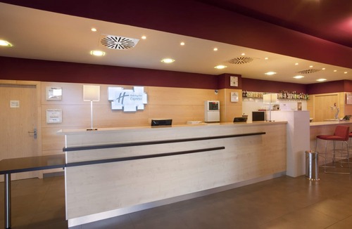 Getafe Hotel | Holiday Inn Express Madrid - Getafe by IHG