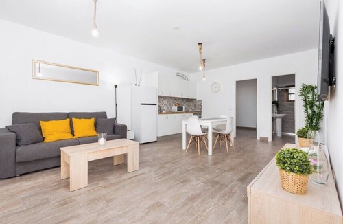 Lajares Ski Chalet | Home2Book Casa Papá Retreat, Sunny Terrace & BBQ