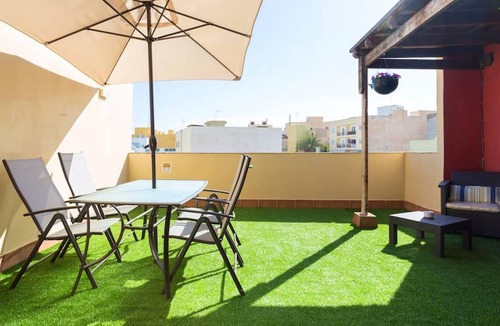 San Isidro House | Homerez - House 5 km away from the beach for 9 ppl. with jacuzzi at San Isidro