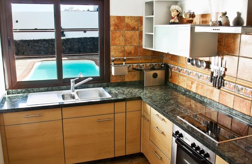 Tajaste House | Homerez - House 8 km away from the beach for 6 ppl. with swimming-pool at Tinajo