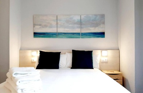 Labradores Hostel | Hostal Lucía by gaiarooms