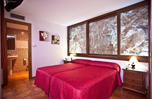 Salobrena Hostel | Hostal Palomares