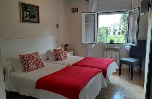 El Pito Hotel | Hotel Alvaro frente Palacio-Museo Selgas