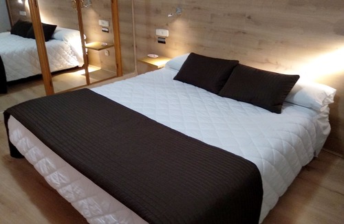 Villares de la Reina Hotel | Hotel Helmántico