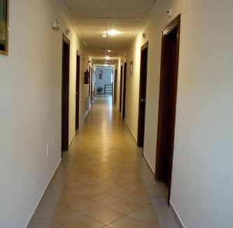 Val De San Vicente Hotel | Hotel Royal III
