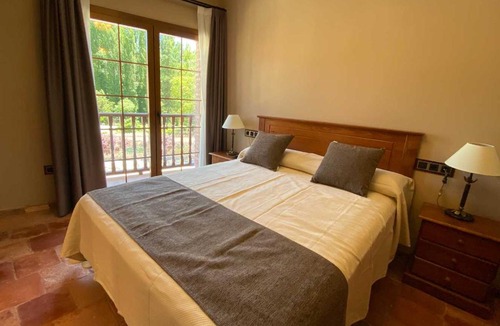 Perales de Tajuna Hotel | Hotel Rural El Lagar de Nemesio