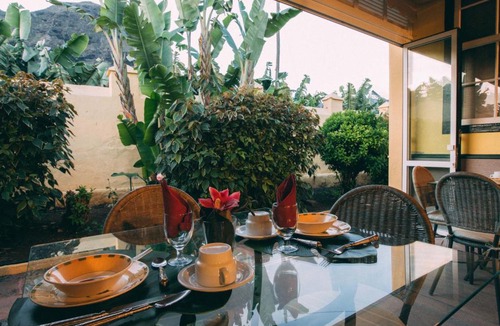 Los Silos House | Hotel Rural La Casa Amarilla