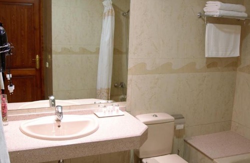Sant Celoni Hotel | Hotel Suís